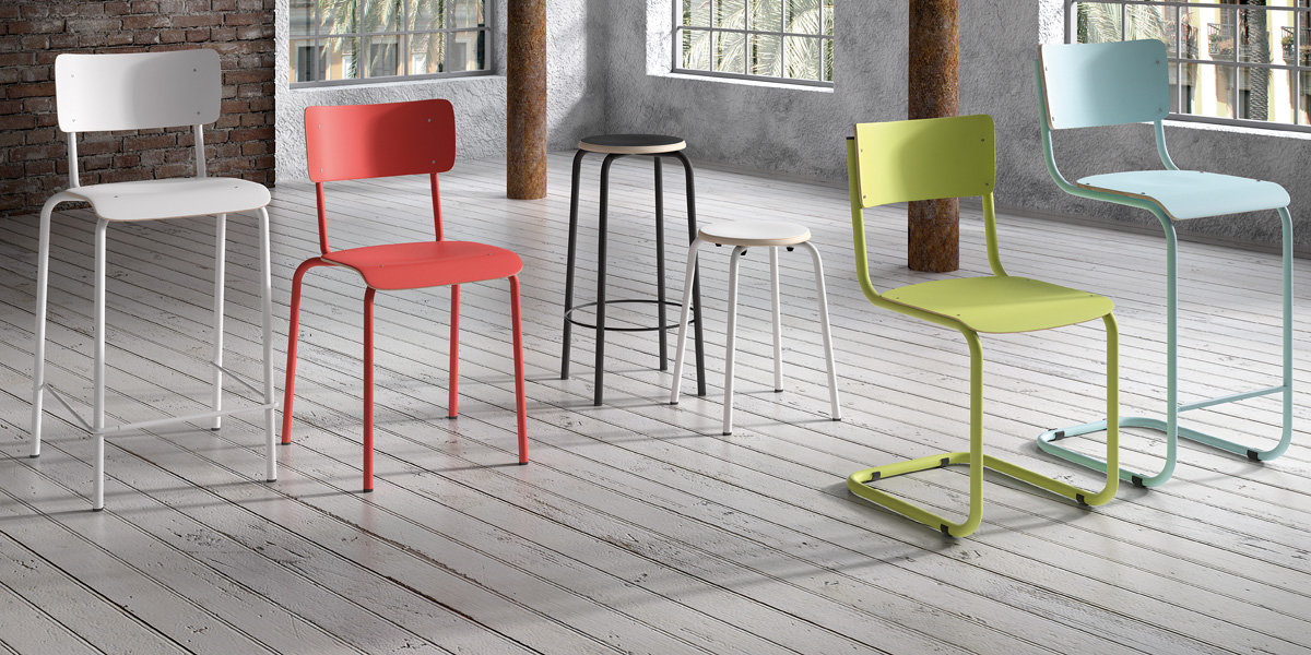 Ensemble stoelen College en Vintage, barkukken BarCollege, BarTabCollege, TabCollege en BarVintage